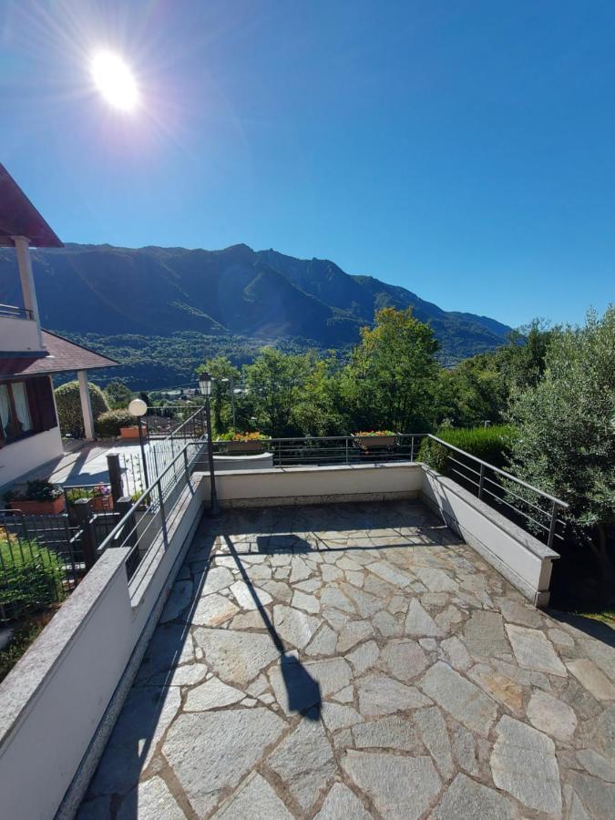 Casa Vacanza Il Glicine Casale Corte Cerro Exterior foto